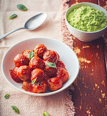 Polpette di carne con macco di fave (Bimby Friend)