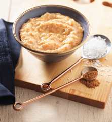 Safran-Kokos-Milchreis mit Rosenwasser