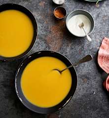 Sopa de cenoura e pera