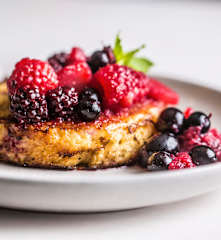 Pain Perdu with Pear, Ginger and Berry Compote