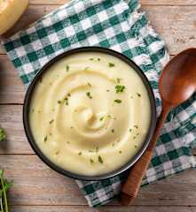 Purée de pommes de terre classique
