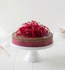 Raw chocolate beetroot cake