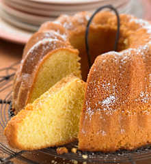 Bábovka s vaječným likérem