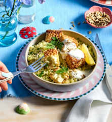 Zitronen-Couscous mit Schafskäse im Sesam-Mantel