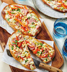 Würziger Rahmfladen mit Kabanossi