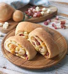 Panini napoletani con uova sode