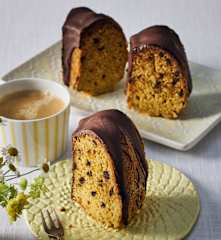 Kürbis-Gewürzkuchen mit Schokoladentröpfchen