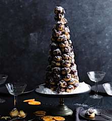 Croquembouche au pudding à l'orange et chocolat noir