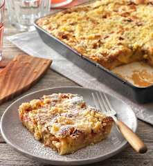 Rhabarberkuchen mit Streuseln