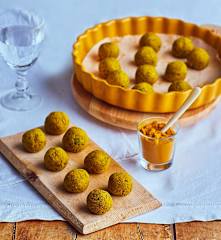 Polpette di tempeh alla curcuma (vegan)