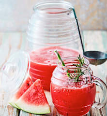 Limonada de sandía y romero