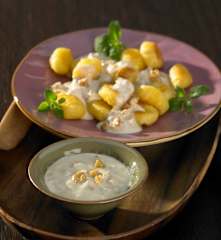 Blauschimmelkäse-Walnuss-Sauce