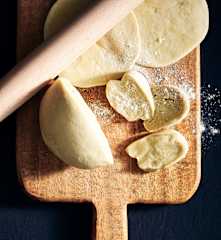 Empanada pastry