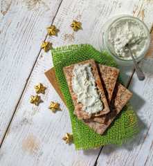 Crema spalmabile ai 4 formaggi