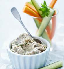 Houbový dip s vlašskými ořechy