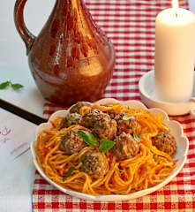 Spaghetti al sugo di polpettine