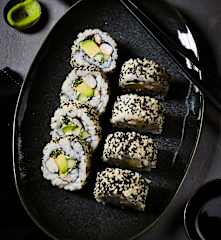 California Roll (Inside-out-Sushi)