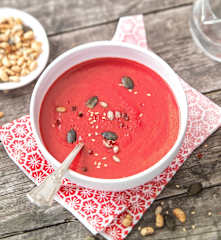 Velouté pomme, carotte, céleri et betterave