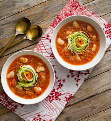 Spiralised vegetable soup