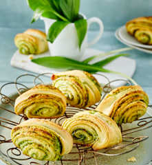 Bärlauch-Franzbrötchen