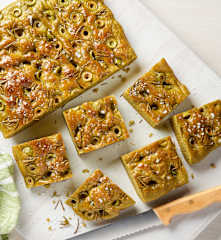 Focaccia spinaci e olive