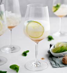 Lemongrass and mint prosecco