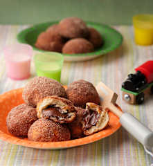 Chocolate-filled Cinnamon Pretzel Bites