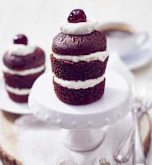 Schwarzwälder-Kirsch-Törtchen