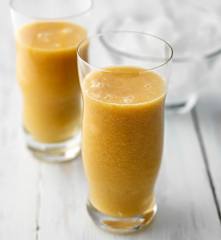 Orange and Pear Juice with Cinnamon