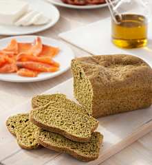 Pan de molde integral con espinacas