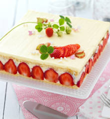 Fraisier à la rhubarbe