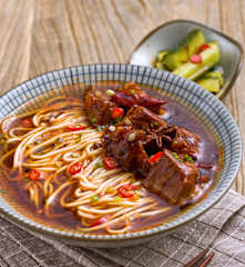 香辣牛肉面