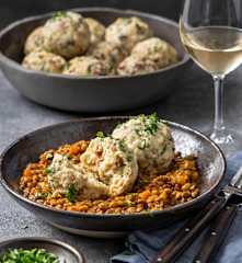 Tiroler Knödel mit Linsen