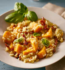Süßkartoffel-Risotto mit Bergkäse