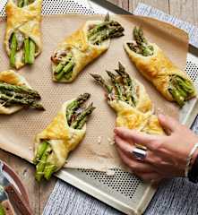 Feuilleté botte d'asperges