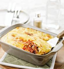 Lasanha de chouriço e salsicha