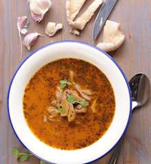 Dršťková polévka z hlívy ústřičné