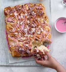 Drożdżowe ślimaczki z twarogiem