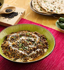 Dal de lentejas negras (Dahl makhani) - India