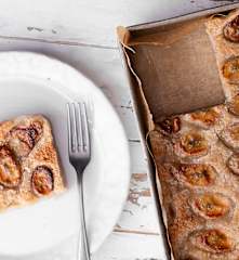 Tarta vegana de plátano y coco