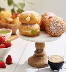 Bomboloni with Custard