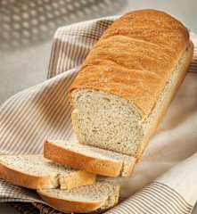Pan de molde con semillas de amapola