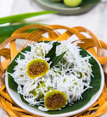 ขนมต้มใบเตย