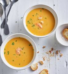 Bisque di gamberetti con crostini
