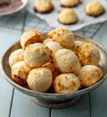 Coconut Macaroons (Gluten Free)