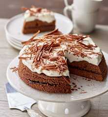 Steamed Chocolate Cake with Whipped Cream
