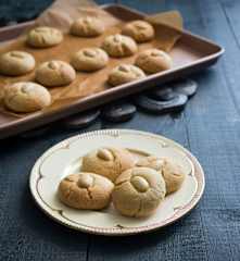 Nankhatai (Cardamom biscuits)