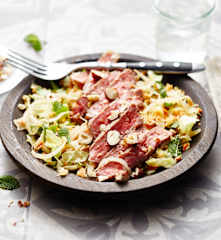 Faux-filet mariné et salade thaïe