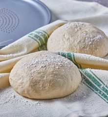 Caramelized Onion Pizza Dough