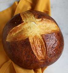 Bawarski chleb preclowy